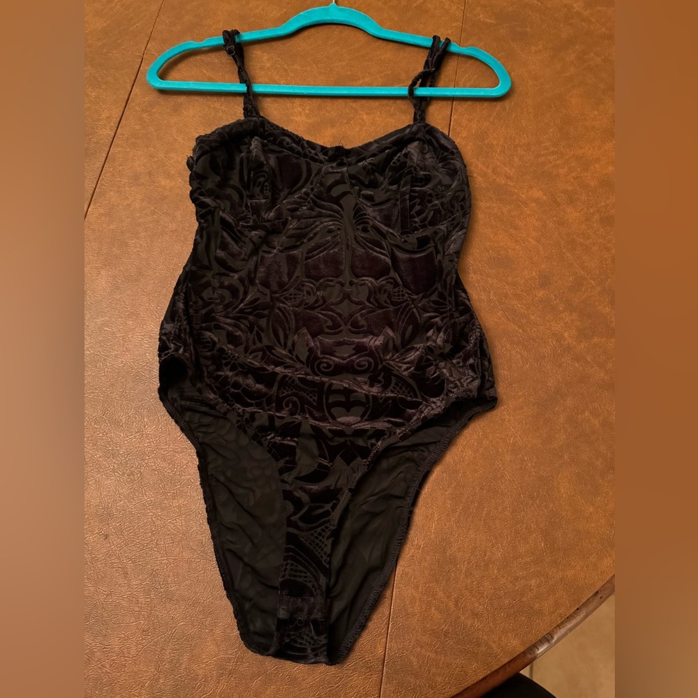 CHANCE Black Velvet and Mesh Body Suit